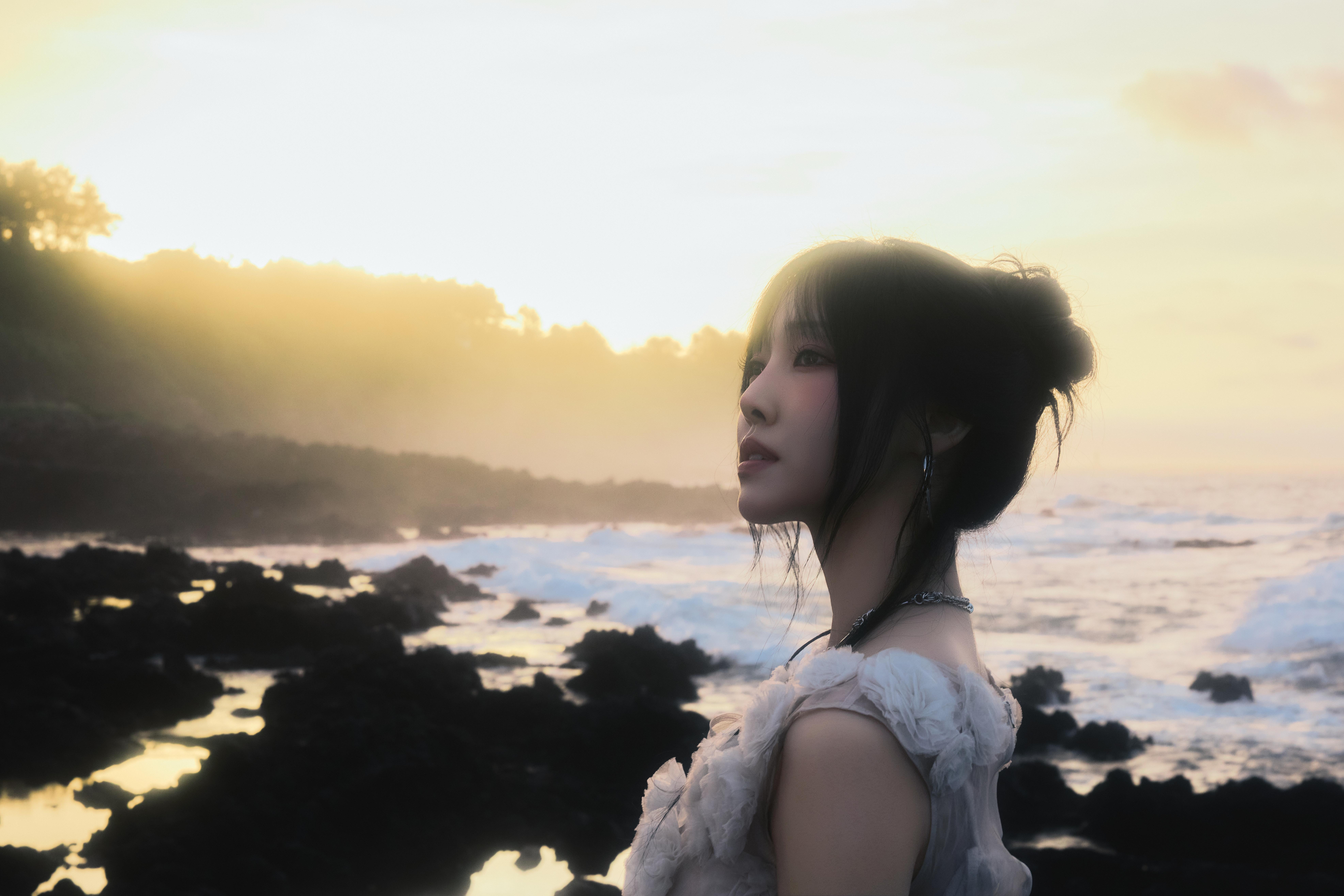 2년 5개월 만에 피워낸 유주의 ‘In Bloom’, 성숙한 성찰의 기록