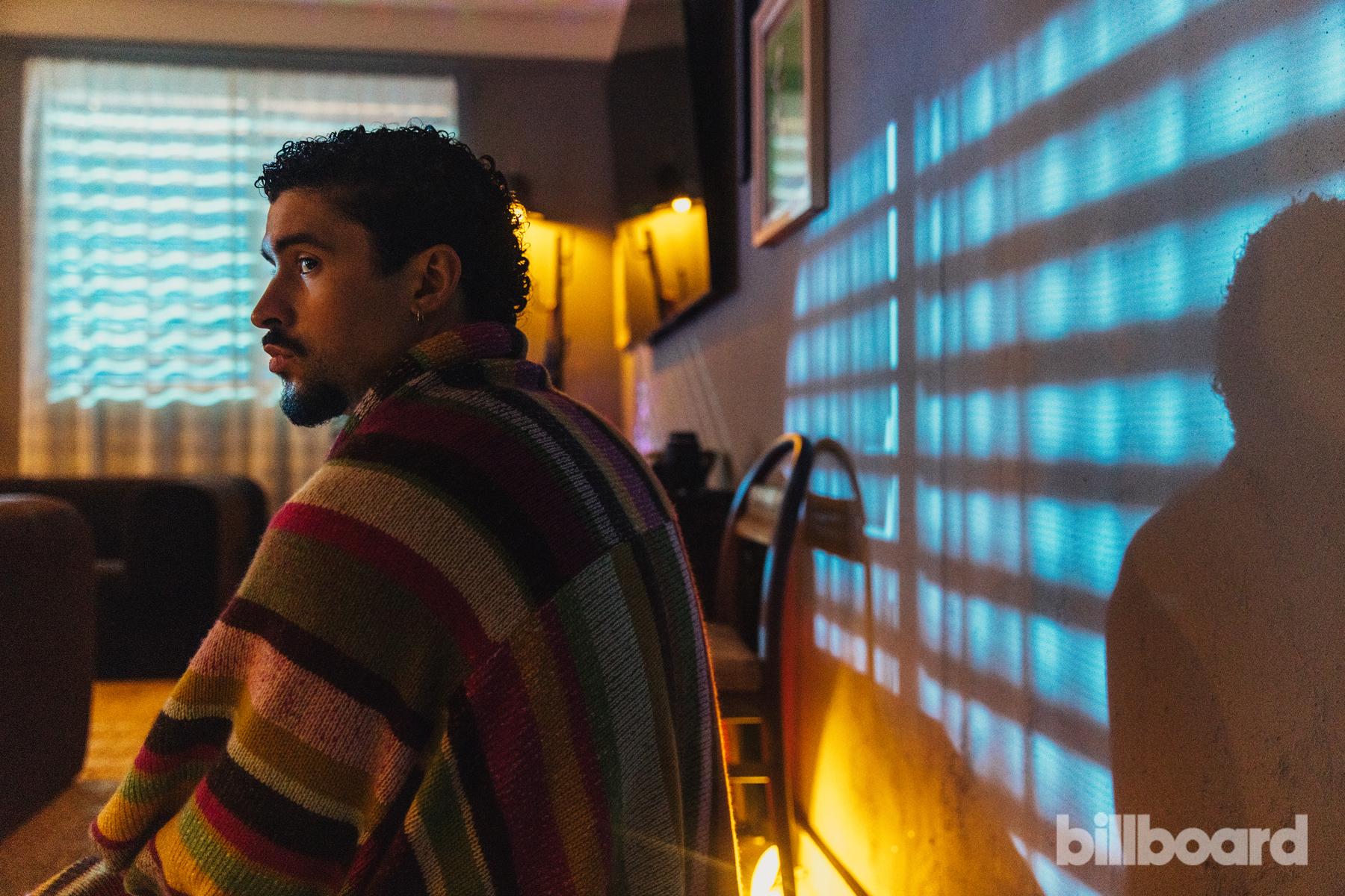 배드 버니, 푸에르토리코를 전세계에 알리다. 빌보드 13개 에디션 커버를 장식한 남자 