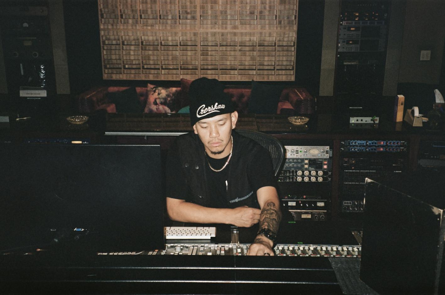 그래미위너라는 수식어를 넘어, 지금 영인이 향하는 곳