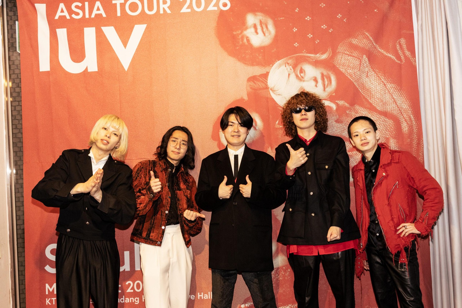 가장 젠지스러운 방식으로 소환한 90년대, 밴드 luv의 첫 단독 내한