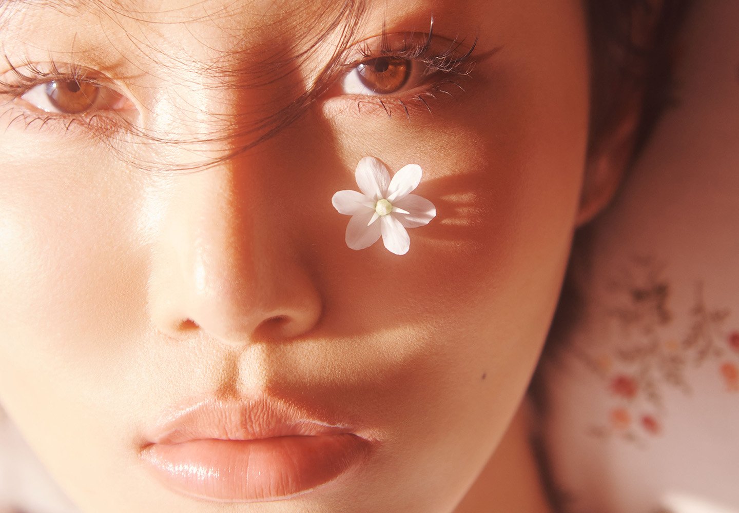 화사, ‘So Cute’ 콘셉트 포토 공개…포근·몽환 비주얼