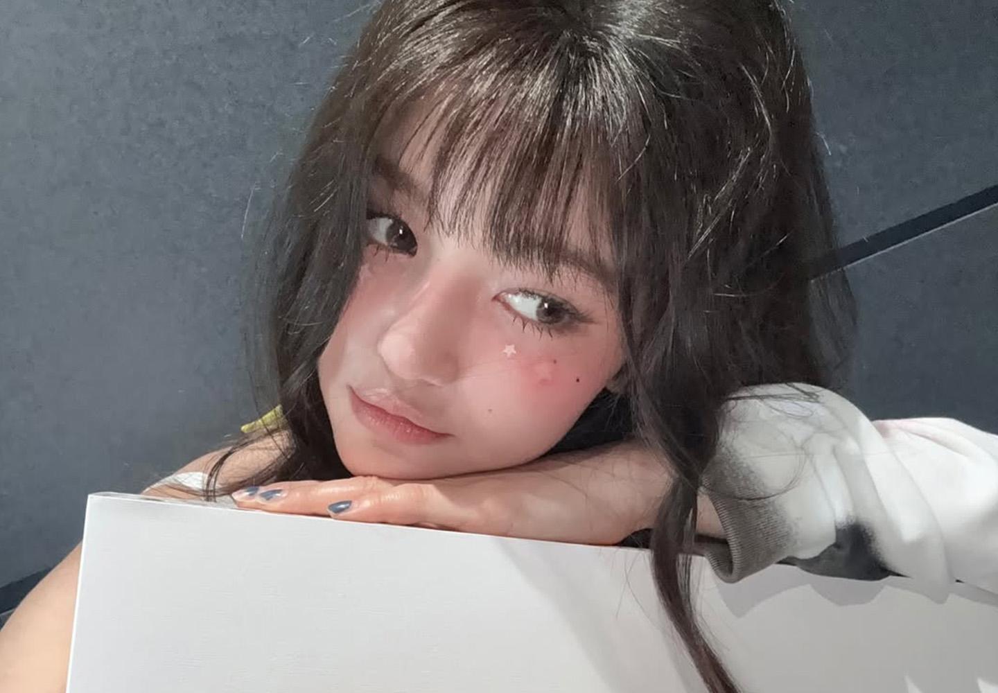 ‘뉴진스 퇴출’ 다니엘의 뒤늦은 편지…“민지·하니·해린·혜인은 두 번째 가족”