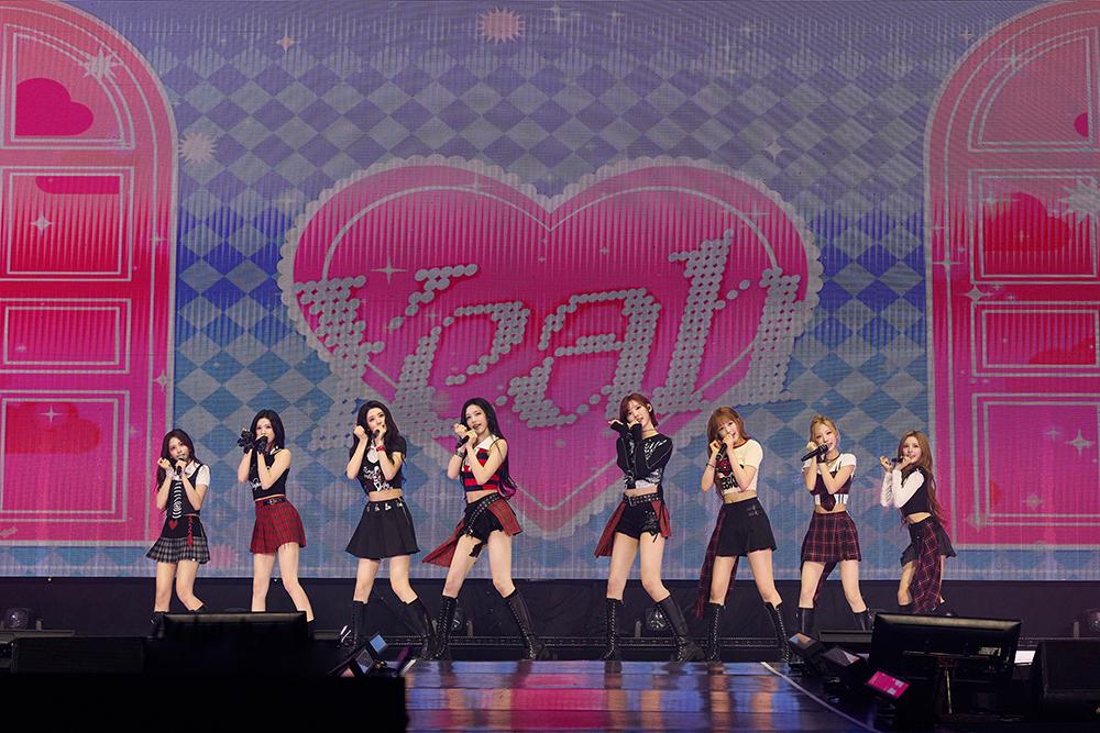 하츠투하츠, 북미 이어 인도네시아까지 접수