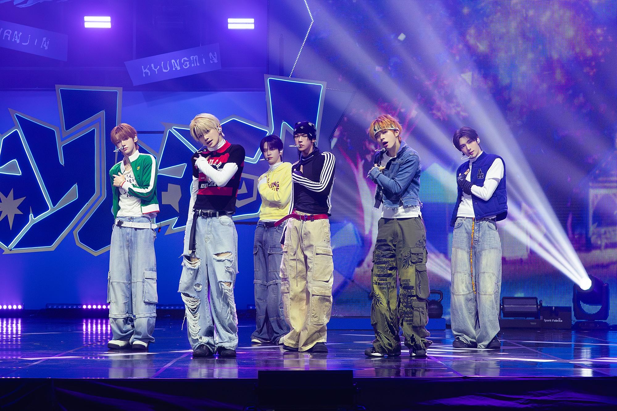 내일이 되어 주기로 약속한 소년들, 투어스  