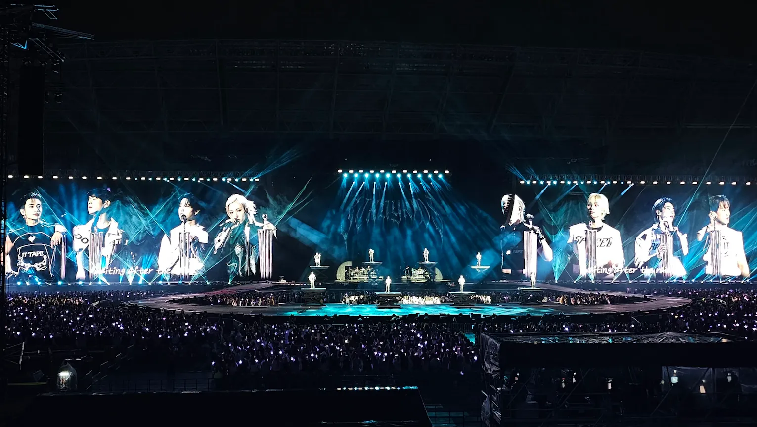 스트레이 키즈가 정말 세상을 ‘먹어’ 치웠다. 최고의 피날레, ‘dominATE : celebrATE’